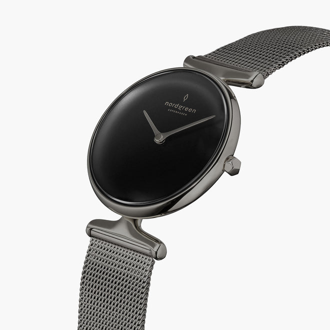 UN28GMMEGUBL UN32GMMEGUBL &Unika gunmetal watch - black dial - mesh strap UN28GMMEGUBL UN32GMMEGUBL &Unika gunmetal watch - black dial - mesh strap