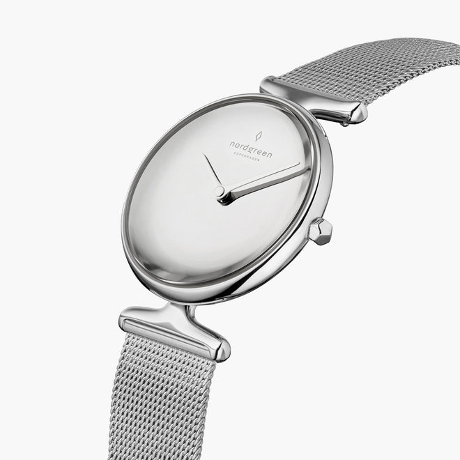 UN28SIMESIPM UN32SIMESIPM &Unika silver watch women - polished metal dial - silver mesh strap UN28SIMESIPM UN32SIMESIPM &Unika silver watch women - polished metal dial - silver mesh strap