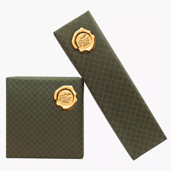 Gift Wrapping Gift Wrapping